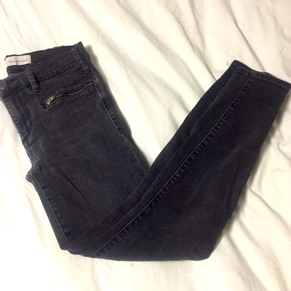 Gap True Skinny Ankle Jeans